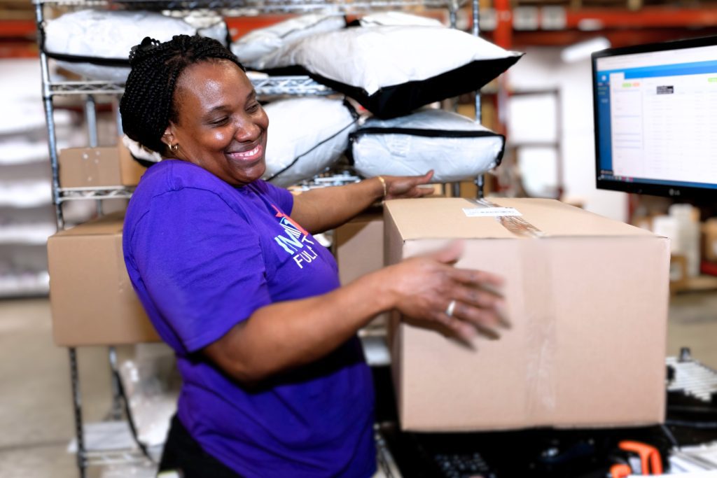 home goods fulfillment services, lifestyle brand fulfillment, home decor 3PL fulfillment, eCommerce fulfilment Canada, National fulfillment solution Canada